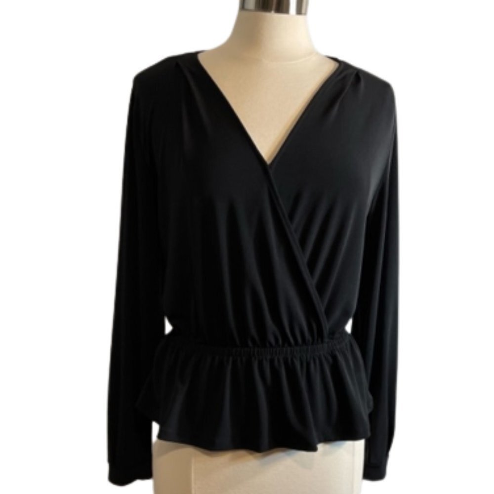 NWOT Banana Republic Tiered Blouse Size Small